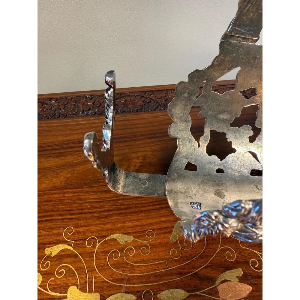 Vintage‎ Silverplate Wine Bottle Holder with Grapevine Design
